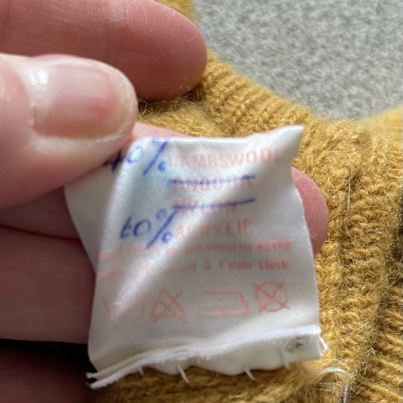 Vintage Lady Cina Mustard Cropped Sweater - Picture 10 of 14